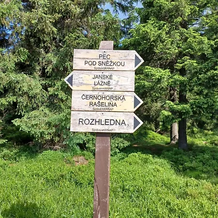 Hill 59 By Interhome Сasa de vacaciones Cista (Hradec Kralove)